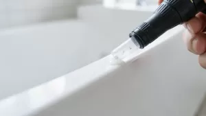 Jaki silikon do wanny akrylowej